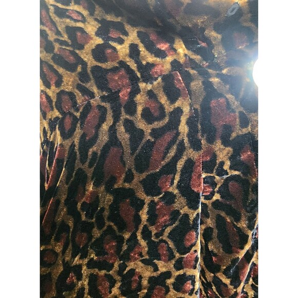 B. Hadikusumo Silk Blend Leopard Velvet Top MOP Buttons One Size Pockets Vintage - Picture 7 of 9